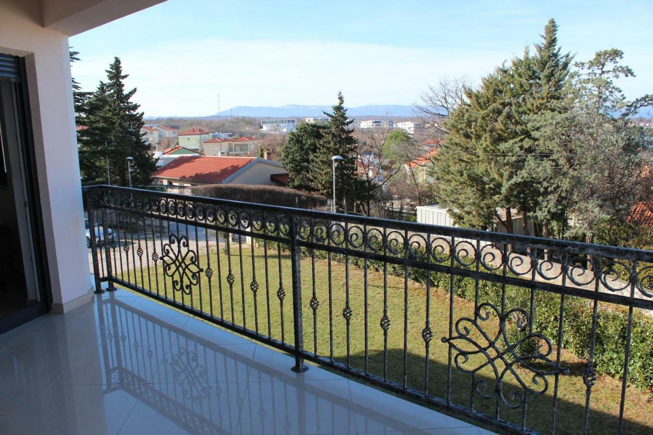 Villa Antunovic Malinska Εξωτερικό φωτογραφία